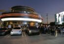 A $17 Hotdog and a Humanoid Robot Serving Popcorn: WIRED’s Day at the Tesla Diner
