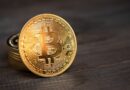 ETF Recap: Bitcoin and Ether ETFs Extend Inflow Streaks With $988 Million Weekly Haul