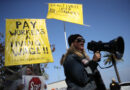 Uber and Lyft drivers in California win a path to unionization 