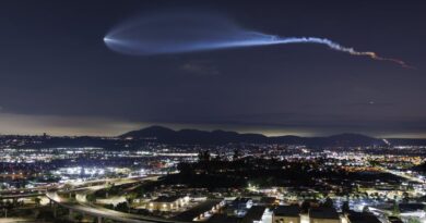 Starlink satellite explodes, causing small debris field in space