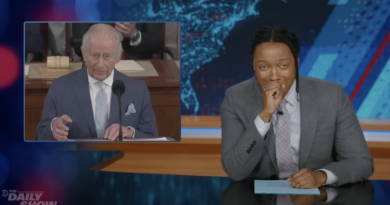 ‘Daily Show’s Josh Johnson reacts to King Charles dropping jokes in Congress