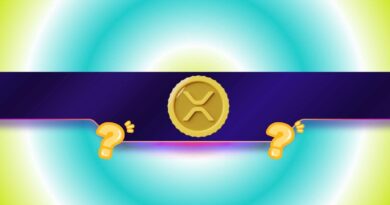 XRP at a Breaking Point: Crash to $1 or Rally to $1.8 Next?