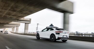Waymo says it built a better benchmark for comparing robotaxis to humans