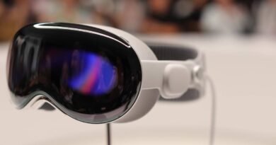Apple Vision Pro exec is reportedly leaving for OpenAI