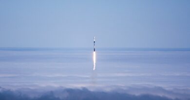 SpaceX officially prices shares at $135 in the largest IPO ever