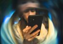 All the Ways You Can Make Reading on Your Phone Easier