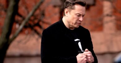 Despite ‘misgivings,’ judge approves Elon Musk’s $1.5M SEC settlement