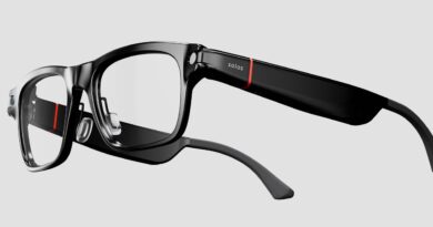 These New Smart Glasses From Solos Come With a Privacy Shield for the Cameras