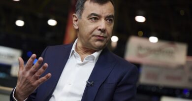 Mobileye CEO Amnon Shashua to step aside as company pushes into robotaxis, robotics