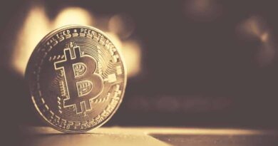 Who’s Sitting on More Unrealized Bitcoin Losses? CryptoQuant Weighs In