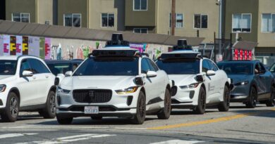 San Francisco mayor pushes for tougher rules after the Waymo traffic fiasco