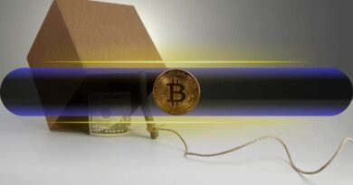 Bitcoin’s $80K Rally Is a Trap, Analyst Warns of $45K Drop