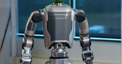 Boston Dynamics’ Atlas Robot Can Change Its Own Battery in Under 3 Minutes