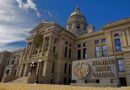 LINK Pops 3% to $9.70 as Wyoming Shifts Stablecoin to CCIP