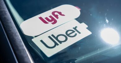 Flock pitched turning Uber and Lyft drivers into a mobile surveillance network