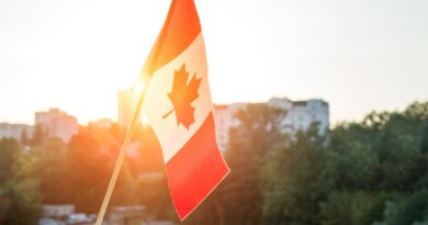 US Crypto Economy Shrinks as Canada’s Market Expands in 2026