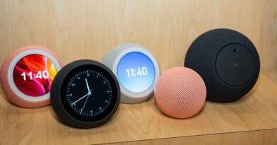 Amazon Adds an Alexa Photo Frame and a Bedside Clock to Its Echo Family