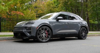 Porsche’s electric Macan Turbo is an automotive existential crisis